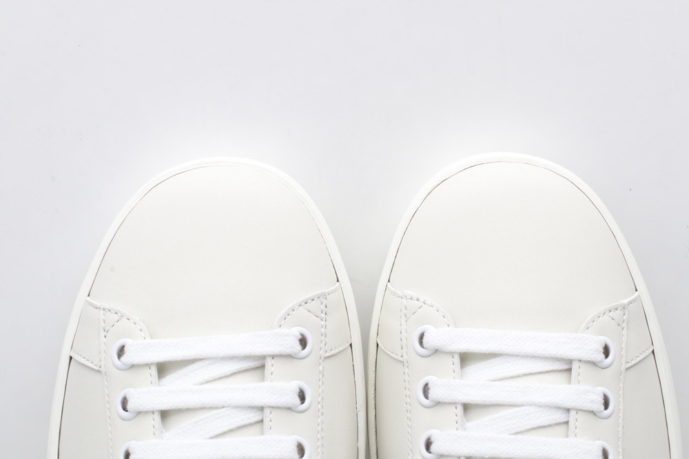 Women s Ace sneaker with bee